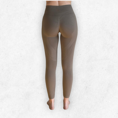 Contour & Comfort Leggings